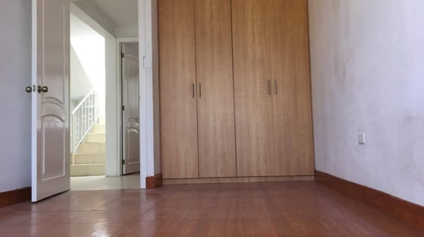 Casa en Venta en Rumicucho – Excelente Estado, Cerca de la Mitad del Mundo